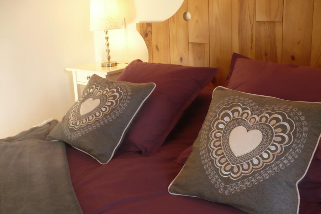 Les Delices De Lavoute Hotel Kamer foto