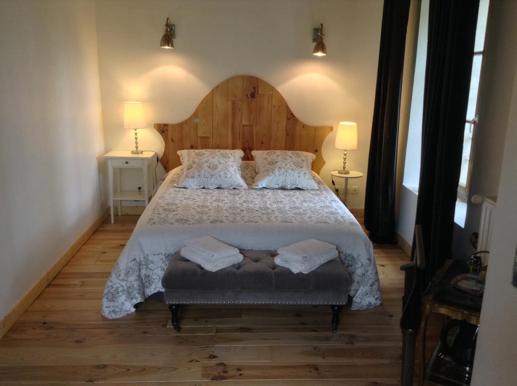Les Delices De Lavoute Hotel Buitenkant foto